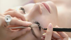 Seven Questions to Determine Whether Eyelash Extensions Are Right for You